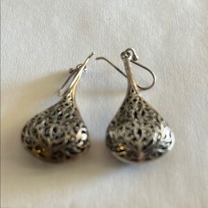 Intricate Silver Teardrop Filigree Earrings